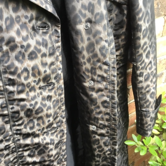 Leopard print, lightweight, 3/4 length Coat - Picture 7 of 9
